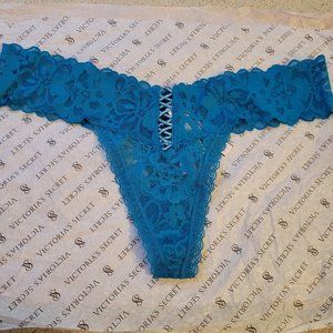 NWT Victoria's Secret Body Lace Thong Underwear Panty Cobalt Blue/Cyan (Size M)